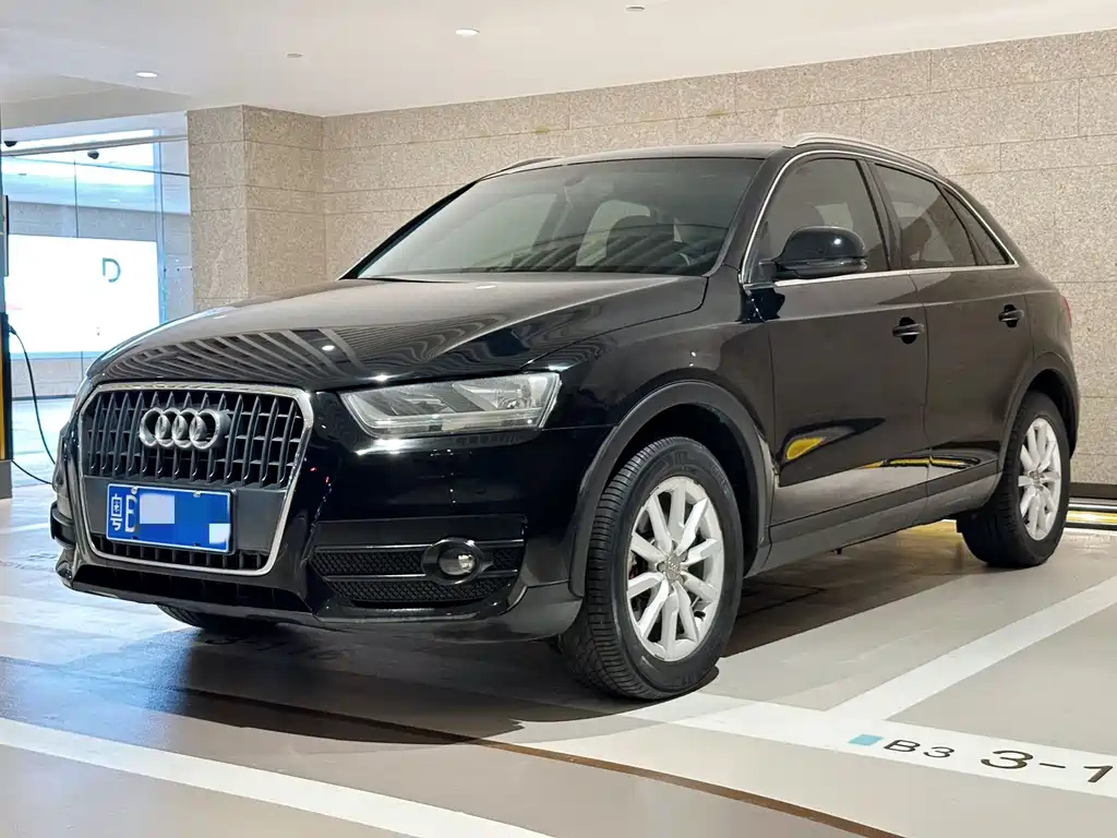 Аукционный лист AUDI Q3 2013