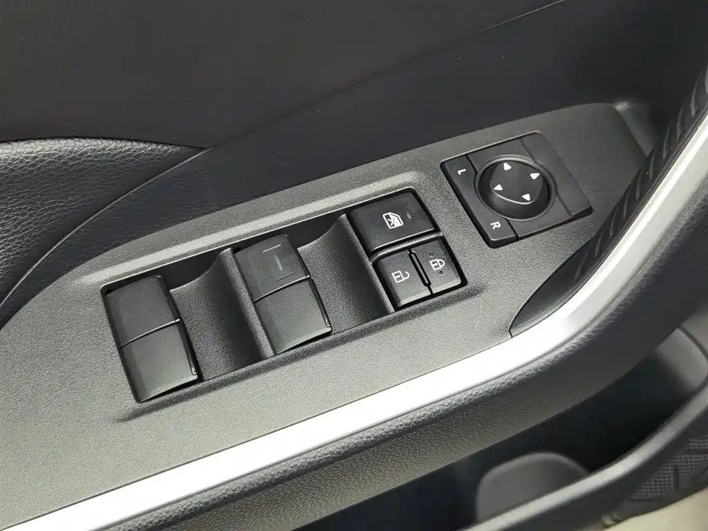 TOYOTA WILDLANDER 2021