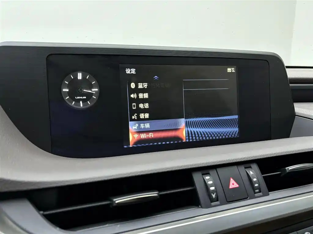 LEXUS ES 2021