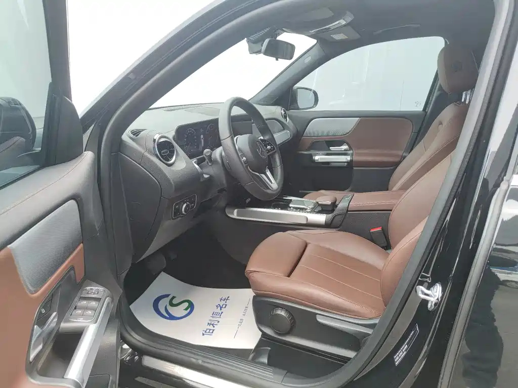 MERCEDES BENZ GLB 2022