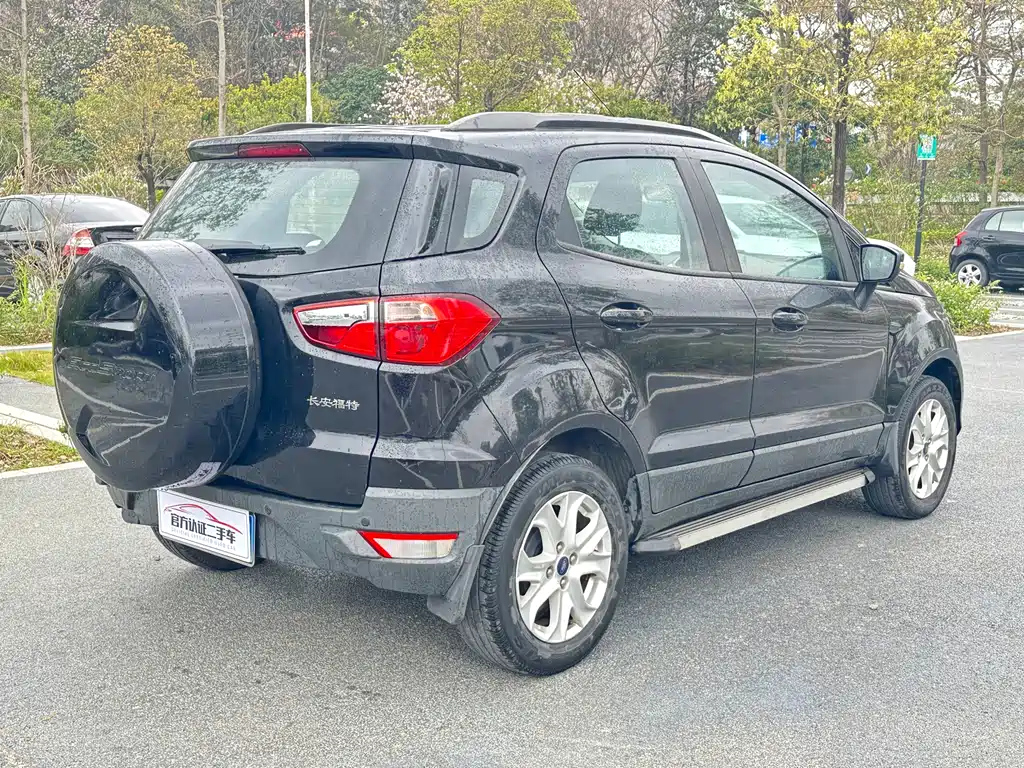 FORD ECOSPORT 2015