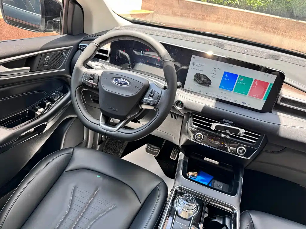FORD EDGE 2021