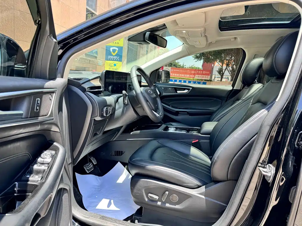FORD EDGE 2021