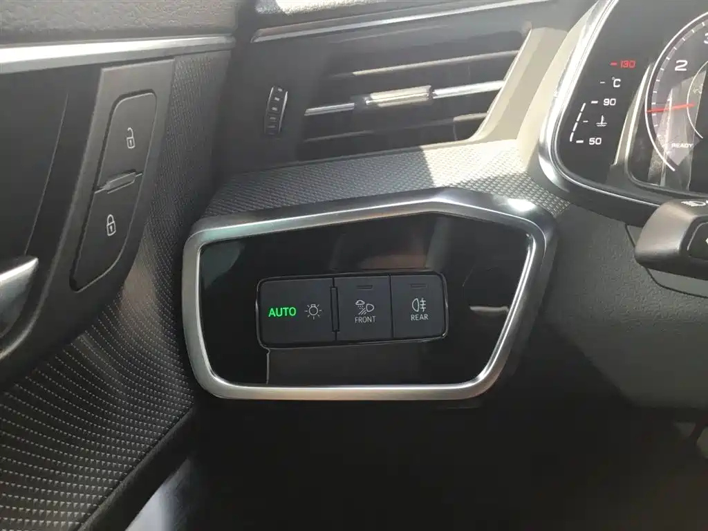 AUDI A6L 2021