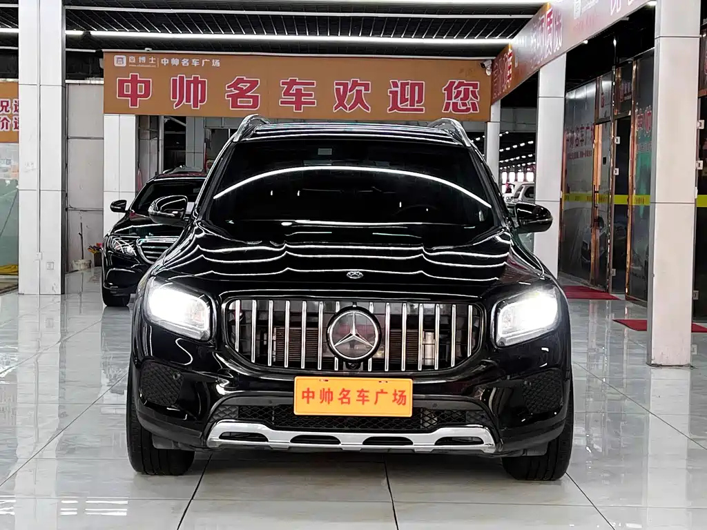 MERCEDES BENZ GLB 2020
