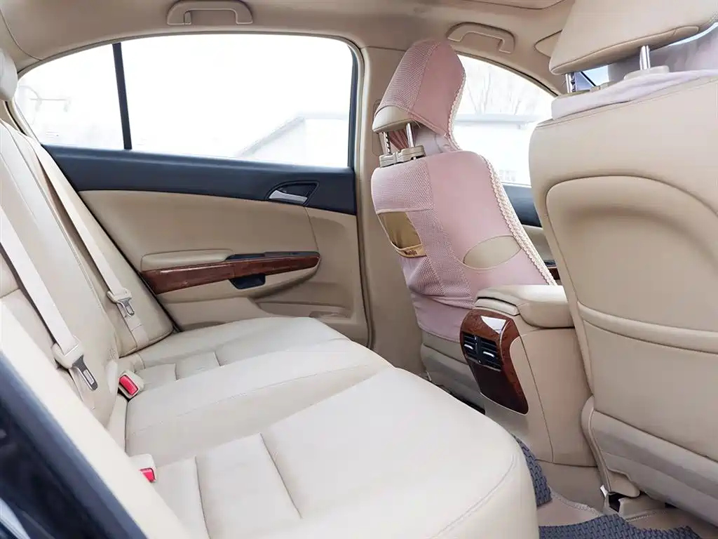 HONDA ACCORD 2011