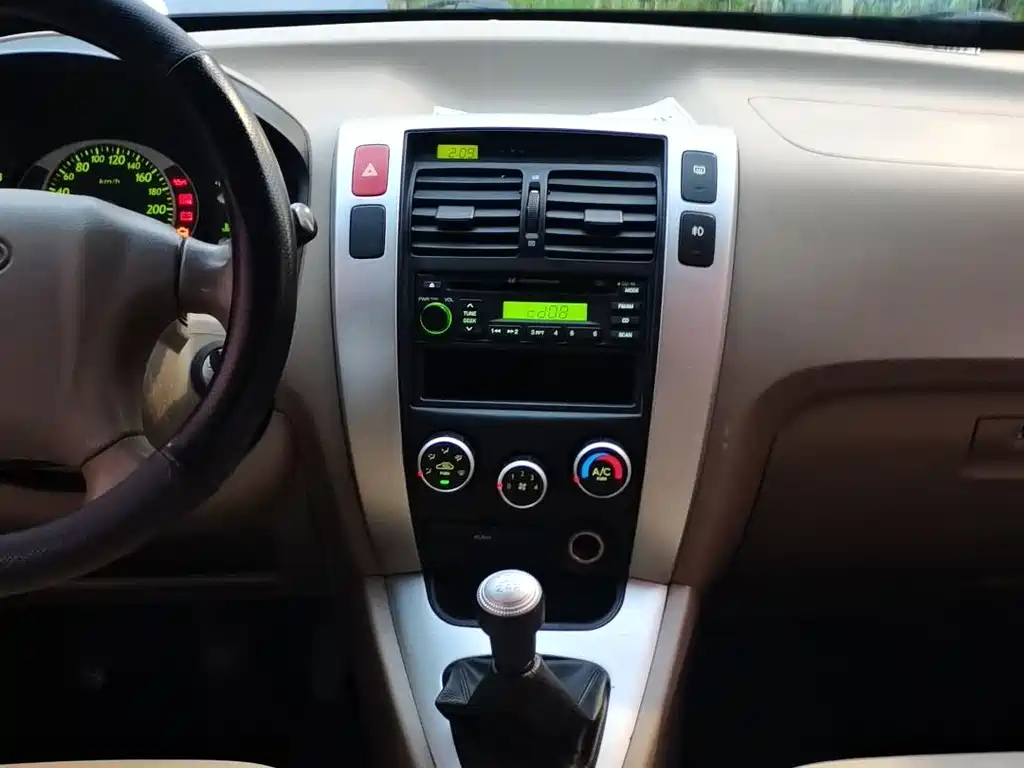 HYUNDAI TUCSON 2008