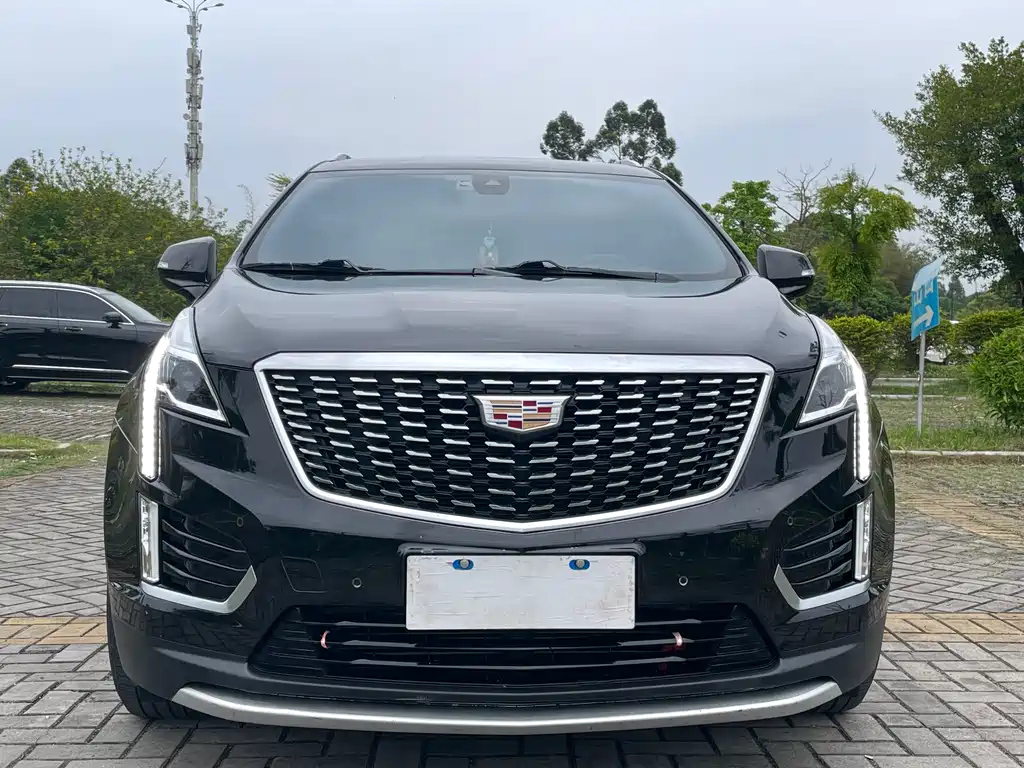 CADILLAC XT5 2021