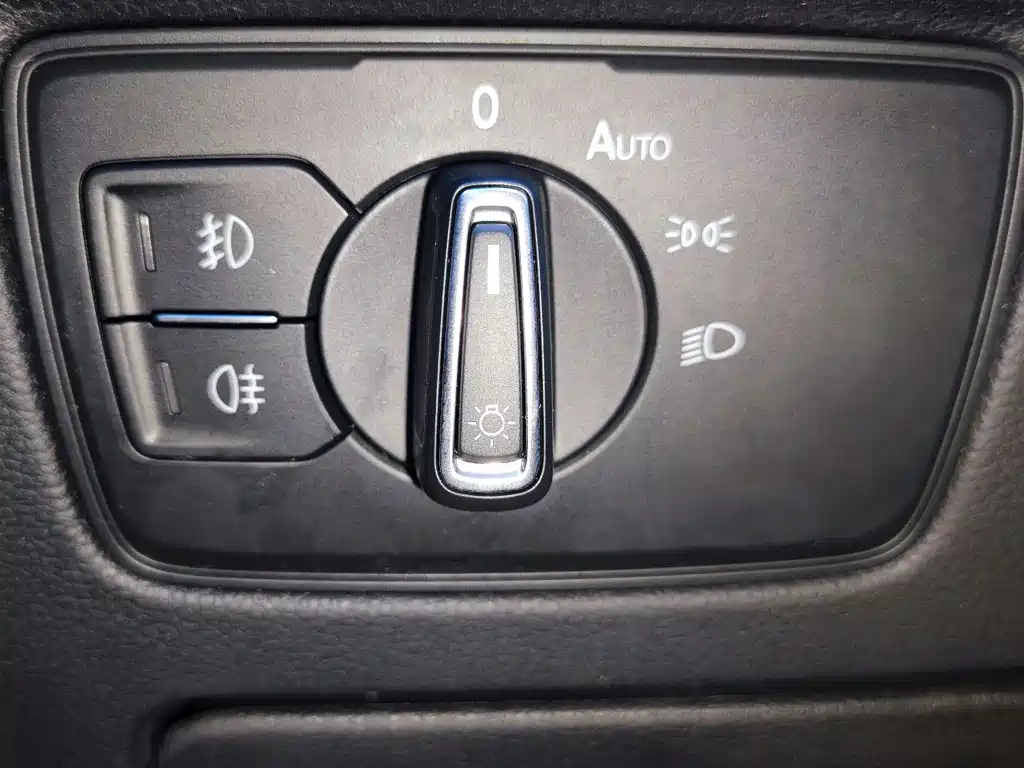 VOLKSWAGEN MAGOTAN 2021