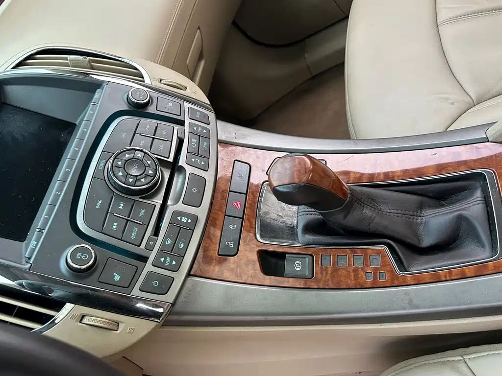 BUICK LACROSSE 2012