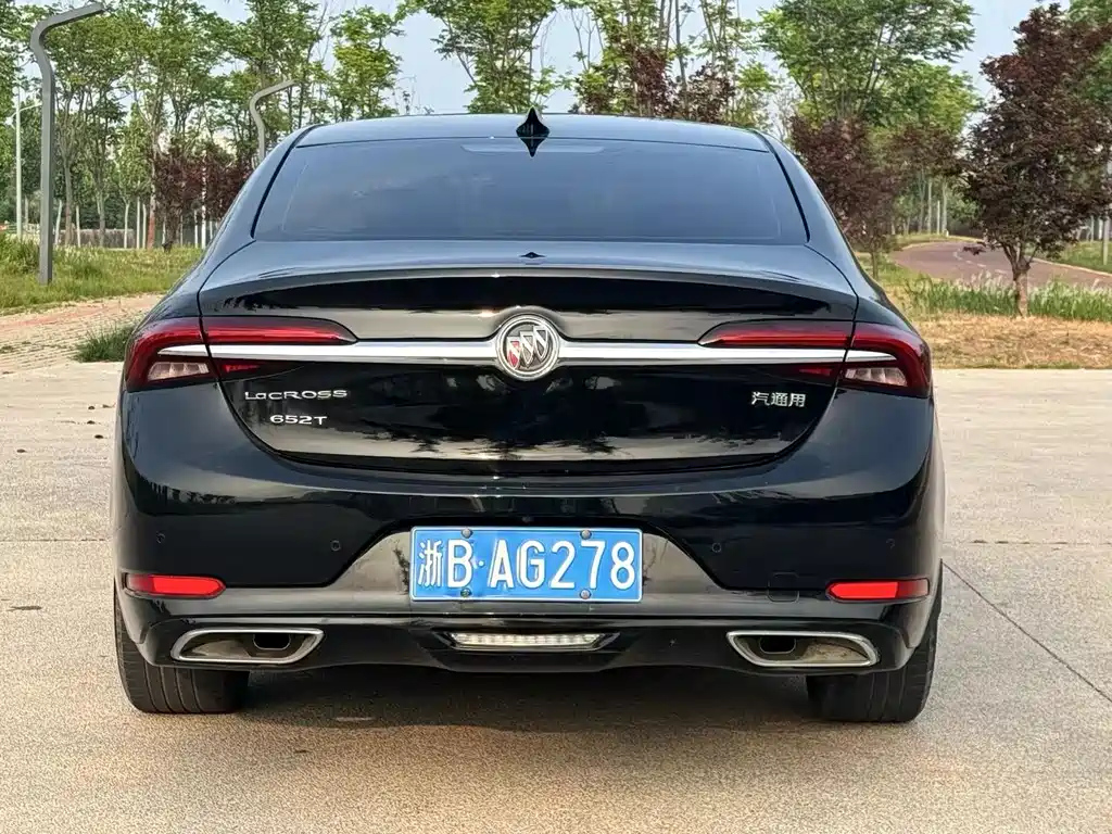 BUICK LACROSSE 2020
