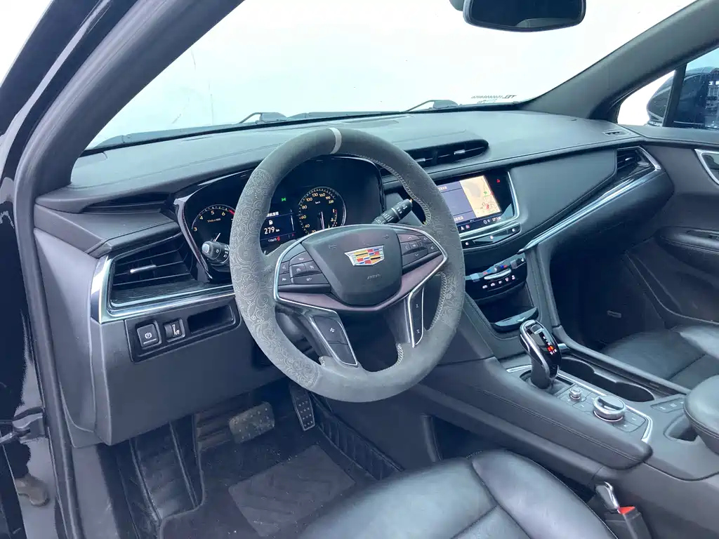 CADILLAC XT5 2020