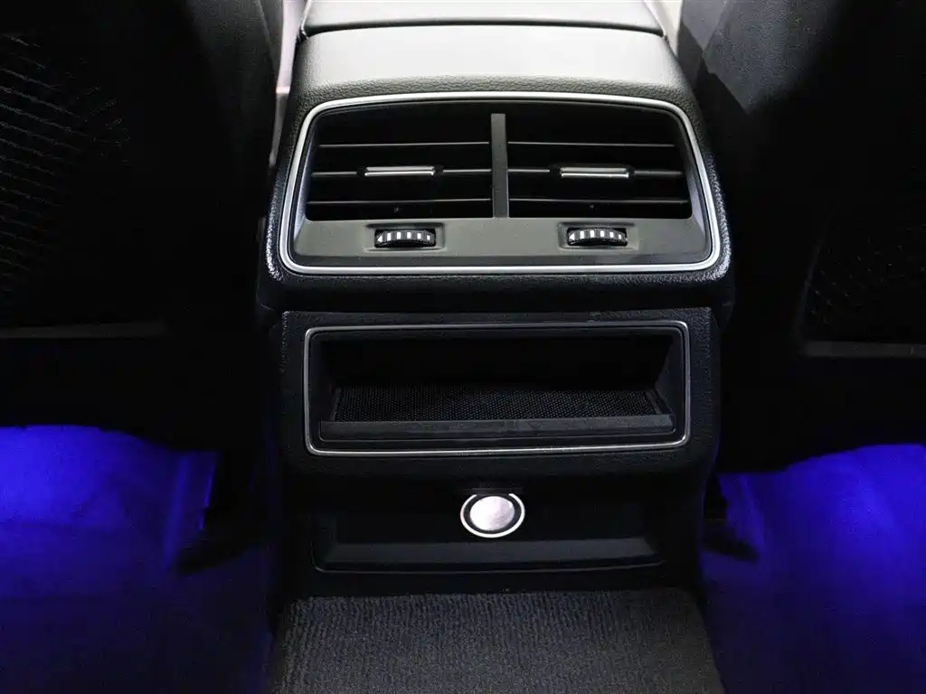 AUDI A6L 2020
