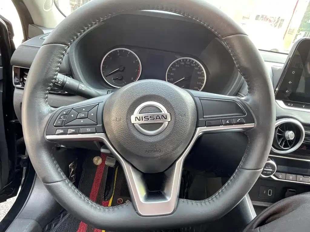 NISSAN SYLPHY 2021