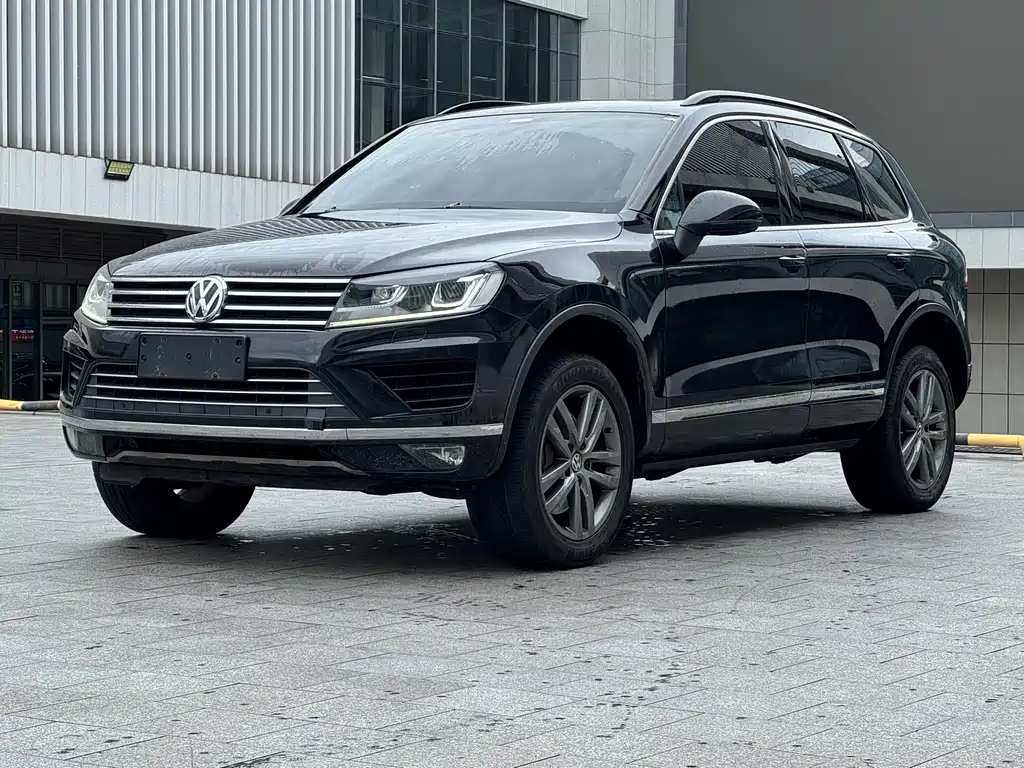 VOLKSWAGEN TOUAREG 2018
