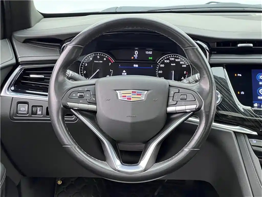 CADILLAC XT6 2021