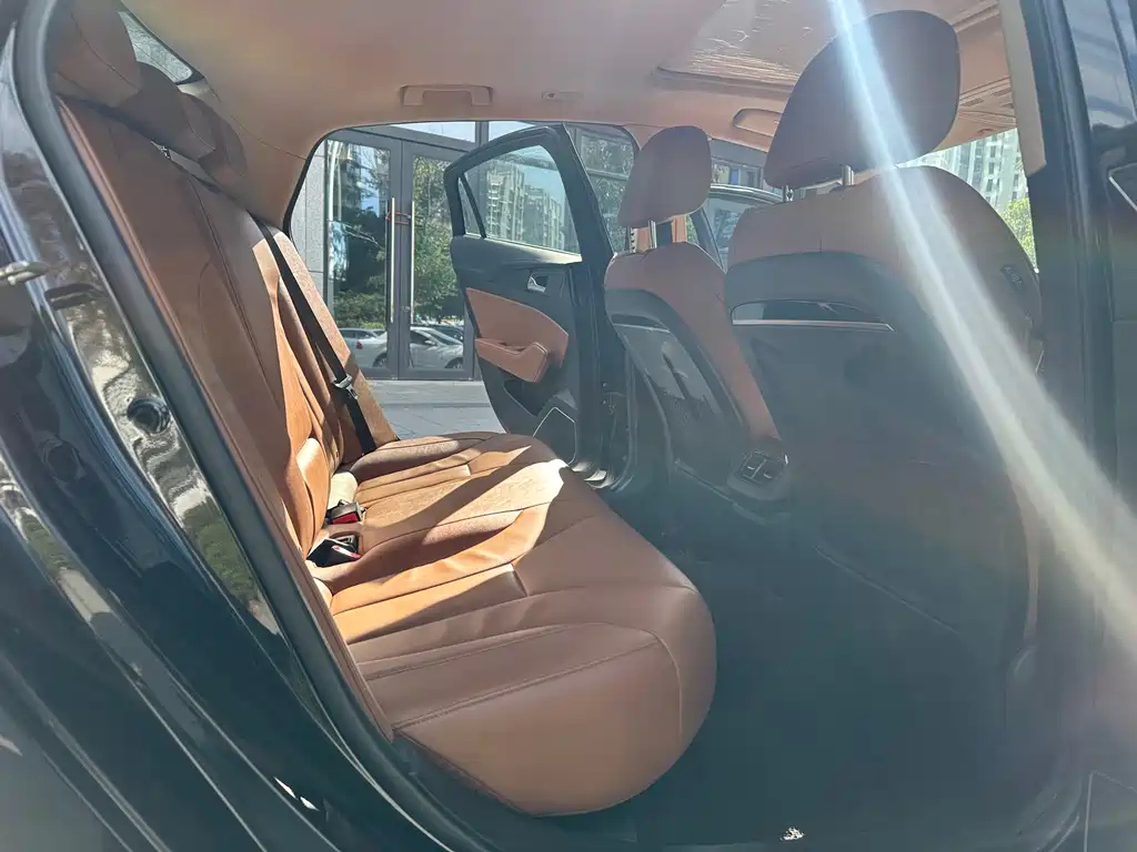 HONGQI H5 2018