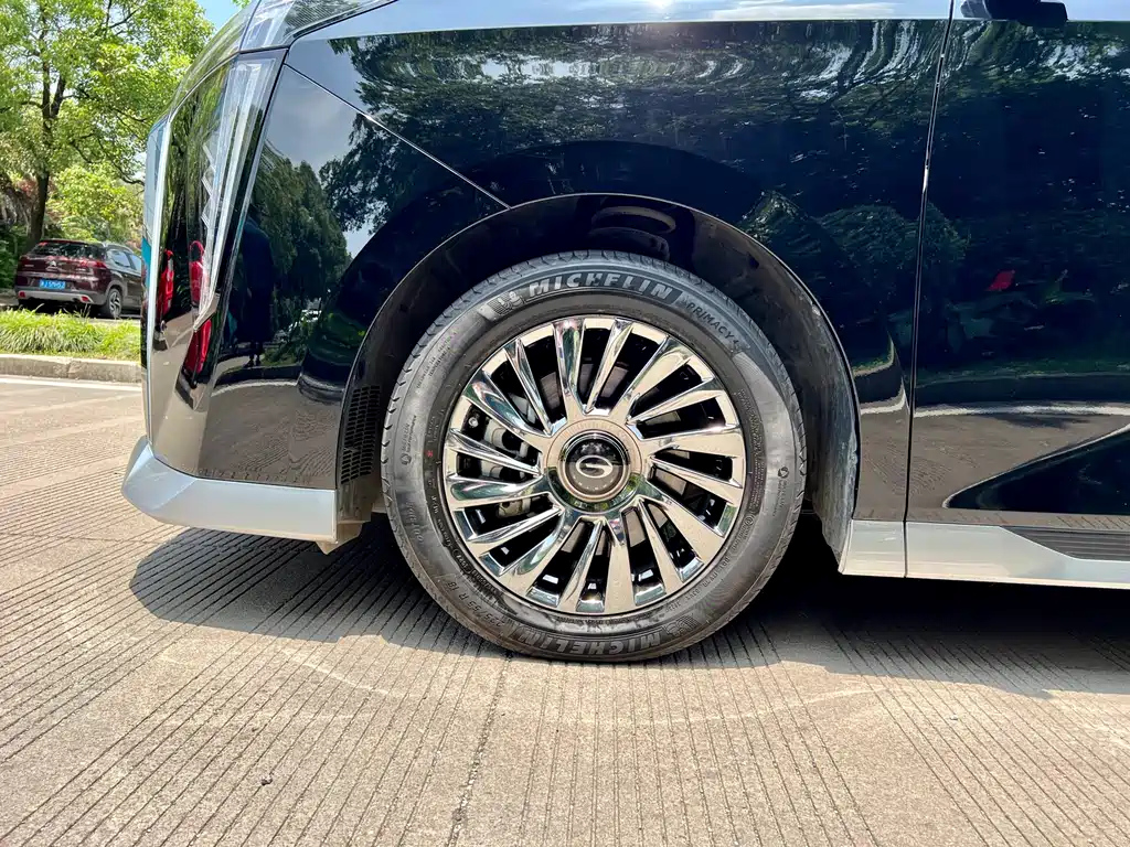 TRUMPCHI M8 2024
