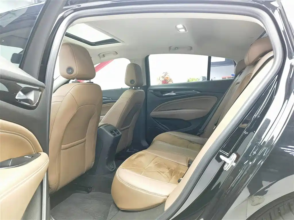 BUICK REGAL 2020