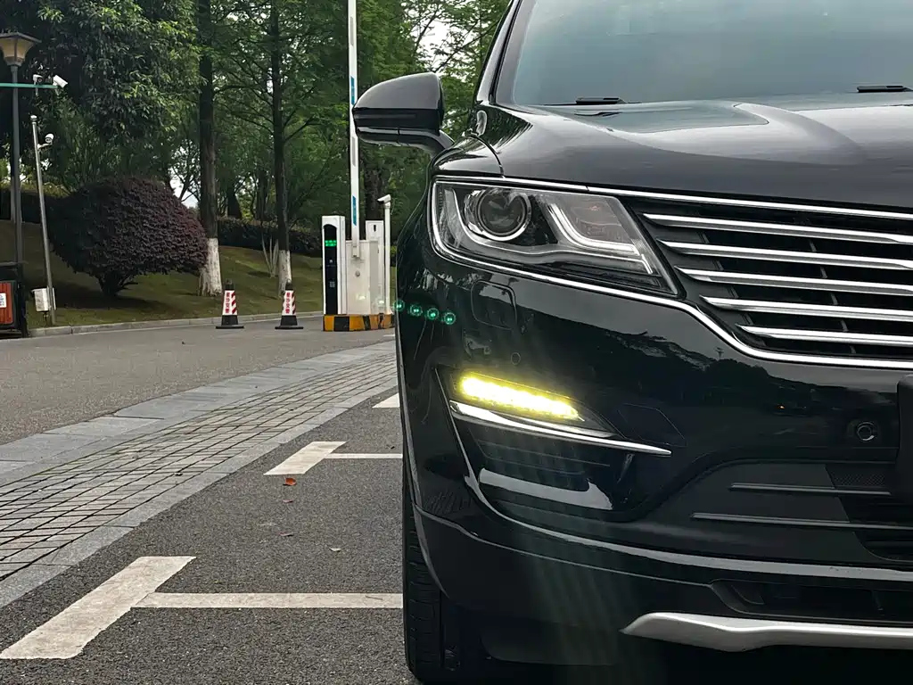 LINCOLN MKC 2019