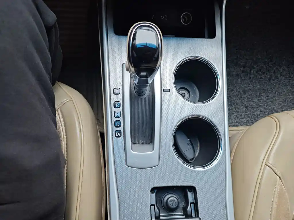 NISSAN TEANA 2018