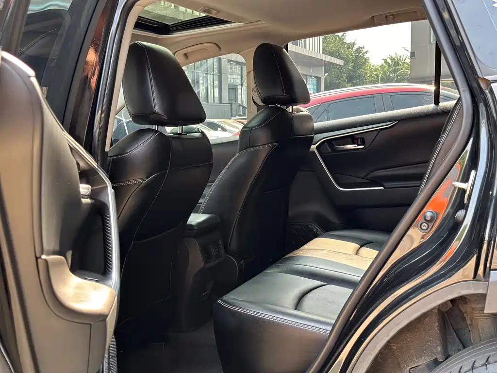 TOYOTA RAV4 RONGFANG 2022