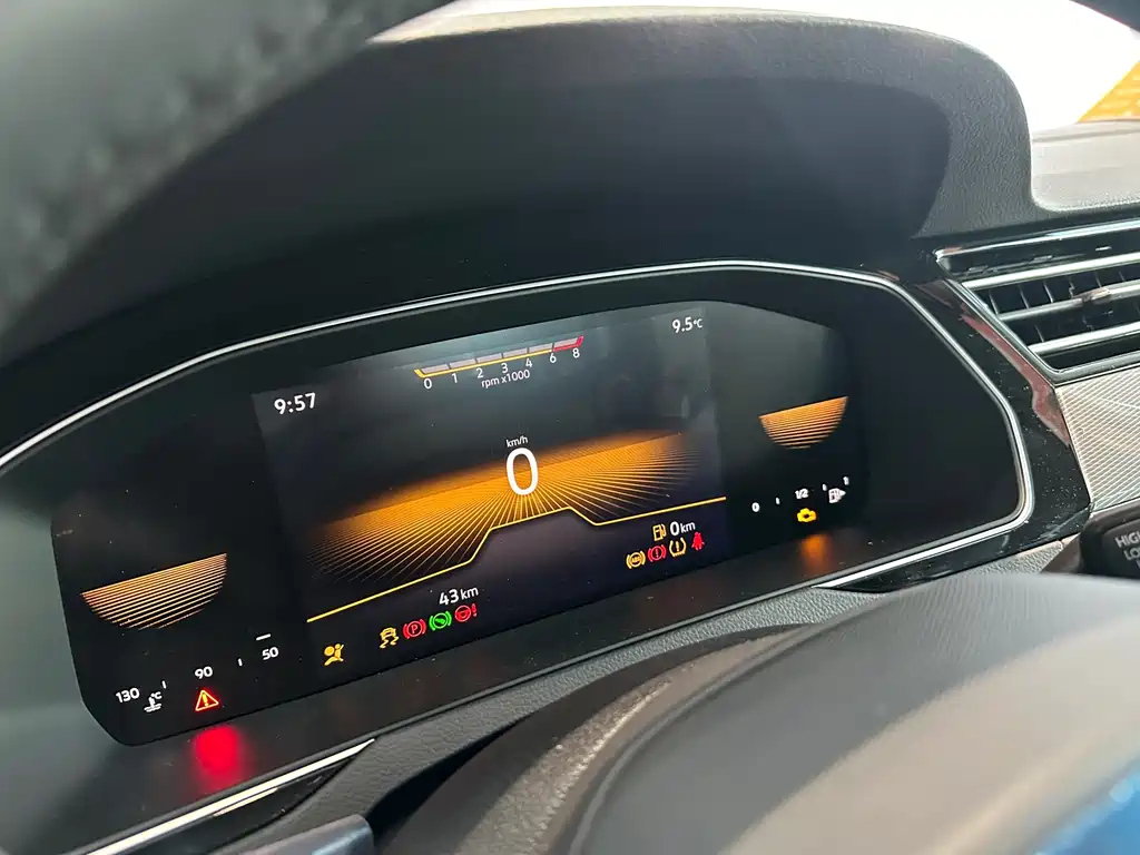 VOLKSWAGEN MAGOTAN 2023