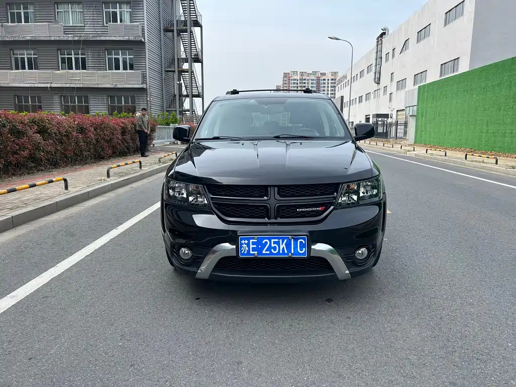 DODGE JCUV 2017