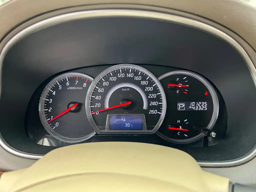 NISSAN TEANA 2012