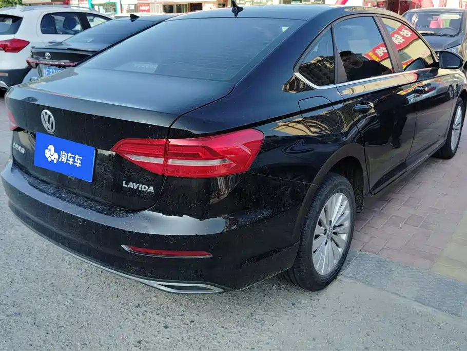 VOLKSWAGEN LAVIDA 2019