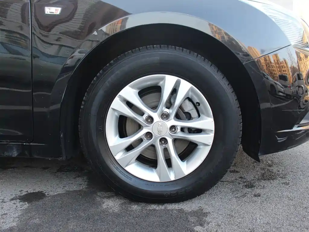 CHEVROLET CRUZE 2016