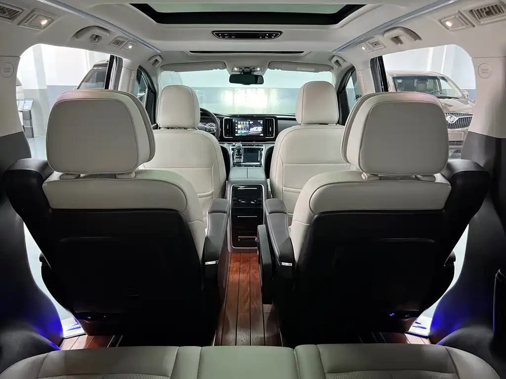 TRUMPCHI M8 2021
