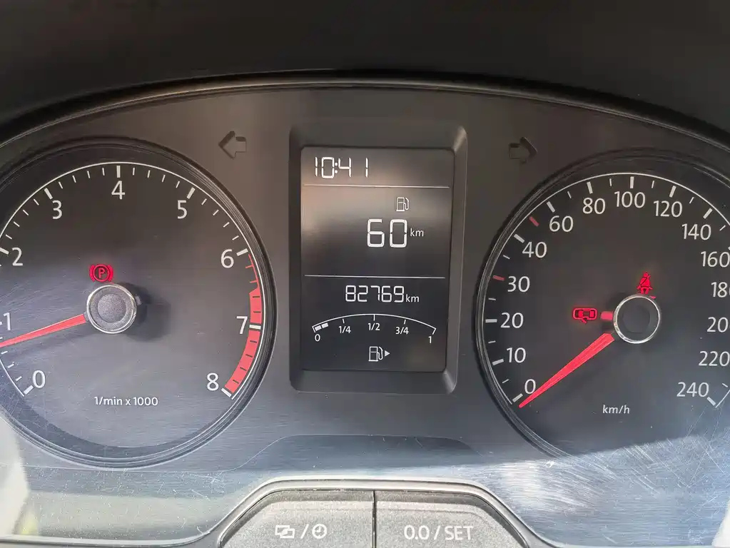 VOLKSWAGEN LAVIDA 2017