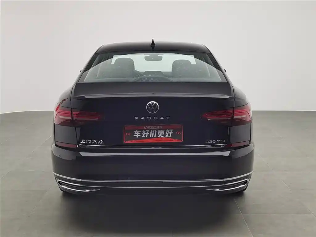 VOLKSWAGEN PASSAT 2021