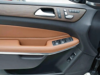 MERCEDES BENZ GLS 2016 YEAR GLS 500 4MATIC 2016