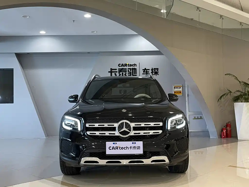 MERCEDES BENZ GLB 2021