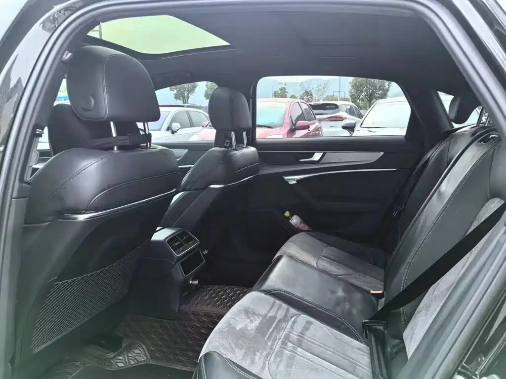 AUDI A6L 2022