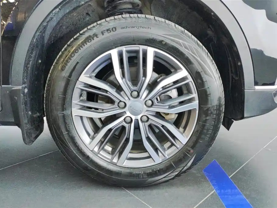 GEELY AUTO BOYUE 2020