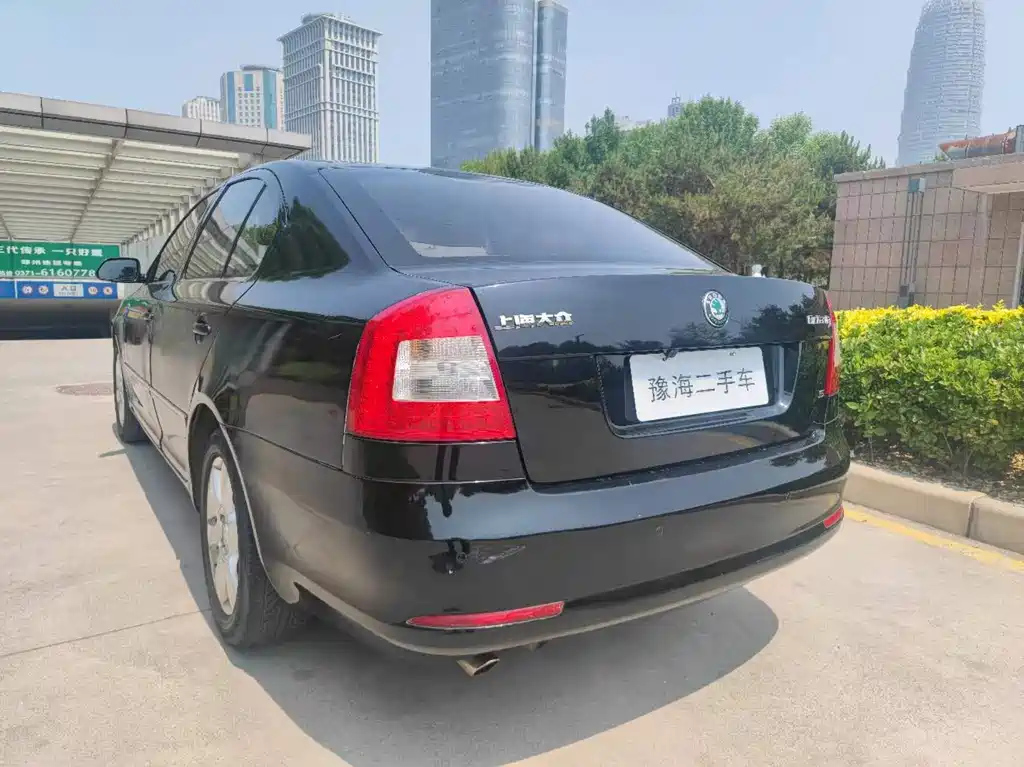SKODA OCTAVIA 2011