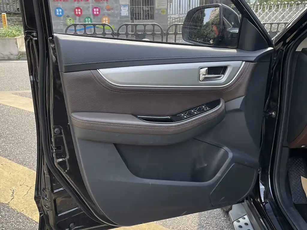 DONGFENG JOYEAR X5 2017