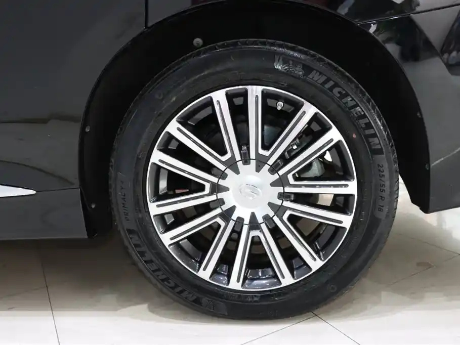 TRUMPCHI M8 2021