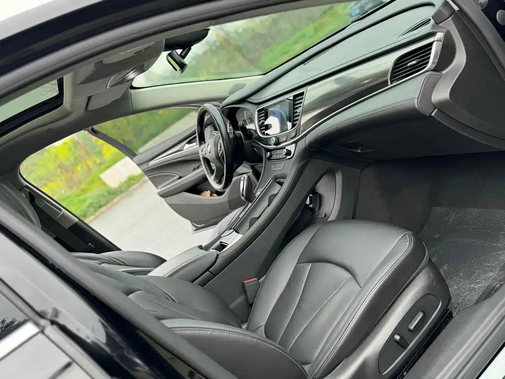 BUICK LACROSSE 2021