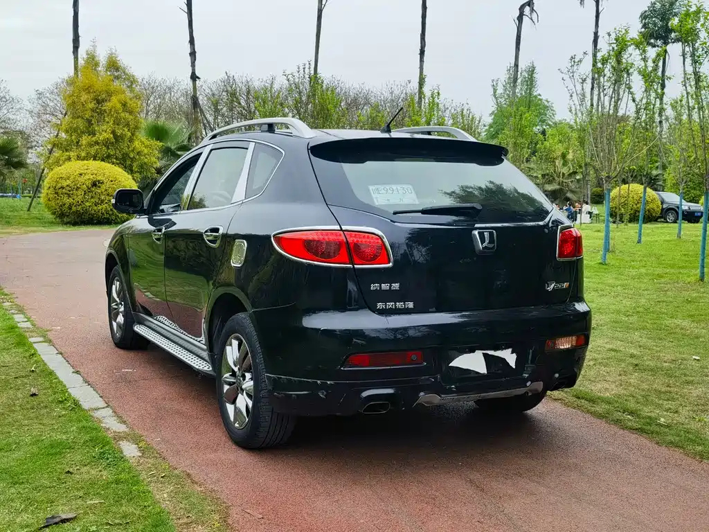 LUXGEN BIG 7 SUV 2014