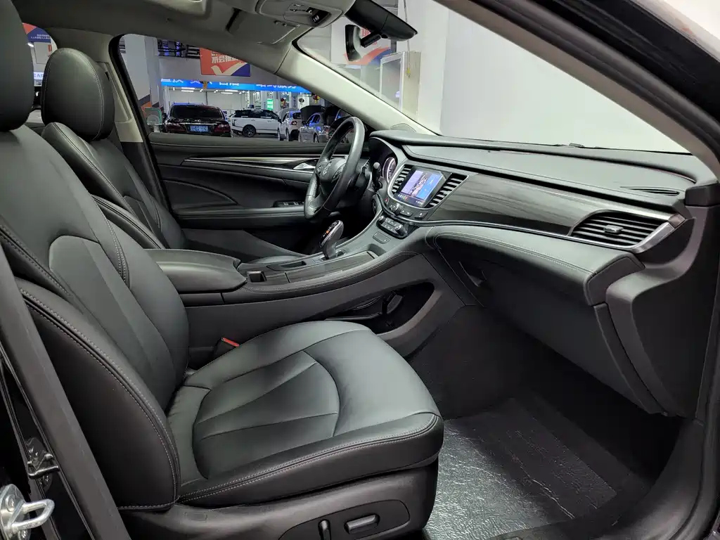 BUICK LACROSSE 2021