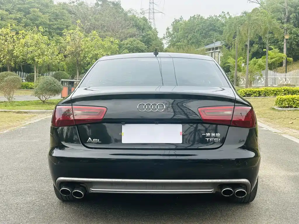AUDI A6L 2014