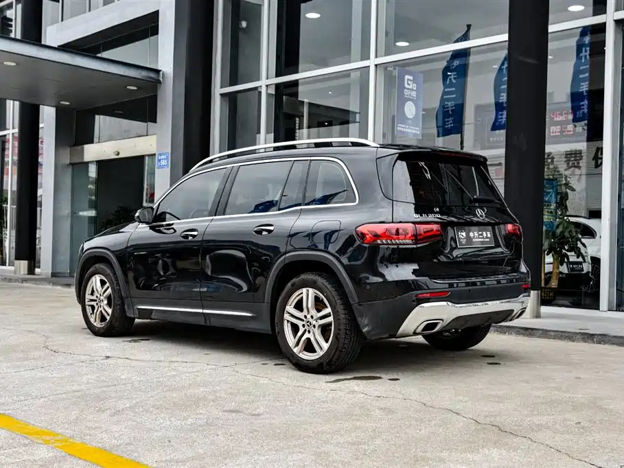 MERCEDES BENZ GLB 2020