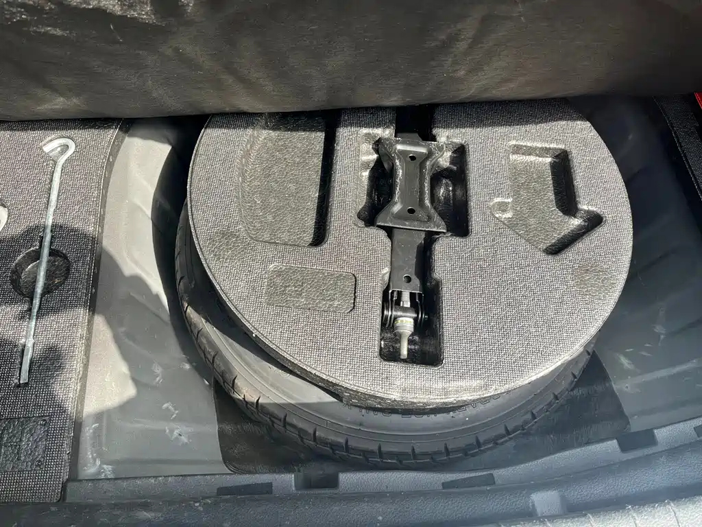NISSAN TEANA 2018