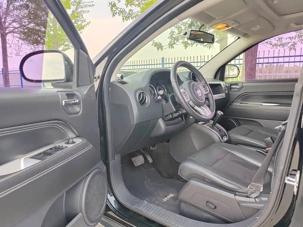 JEEP COMPASS IMPORT 2015