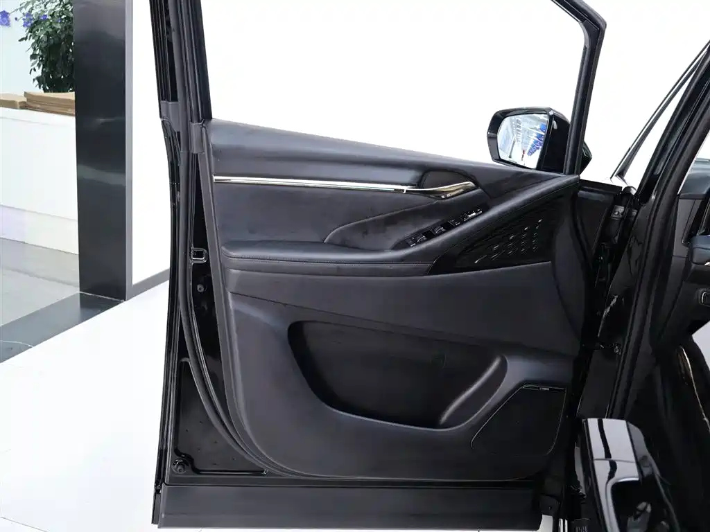 TRUMPCHI E9 2023
