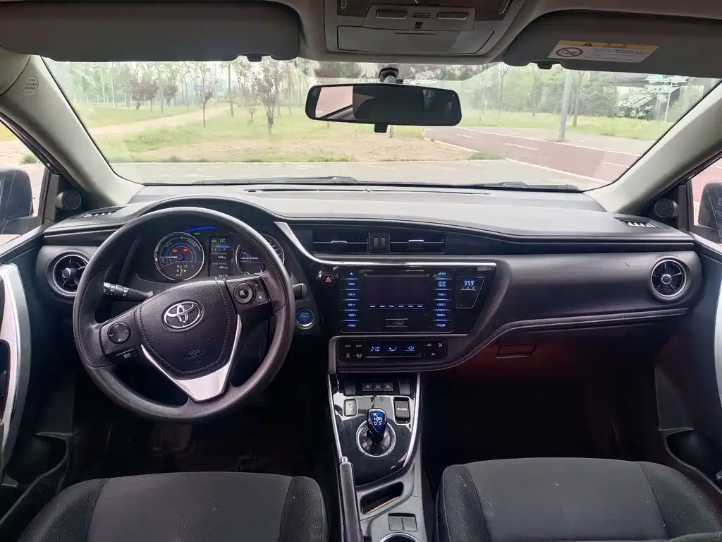 TOYOTA COROLLA 2019